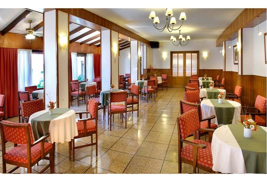 מסעדה תמונה