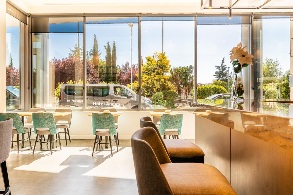 מסעדה תמונה