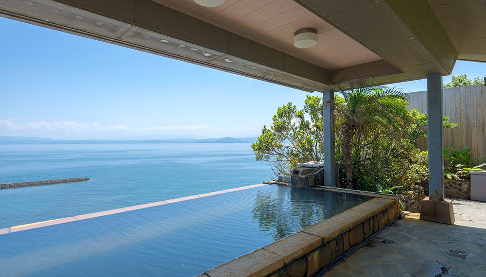 בריכה תמונה