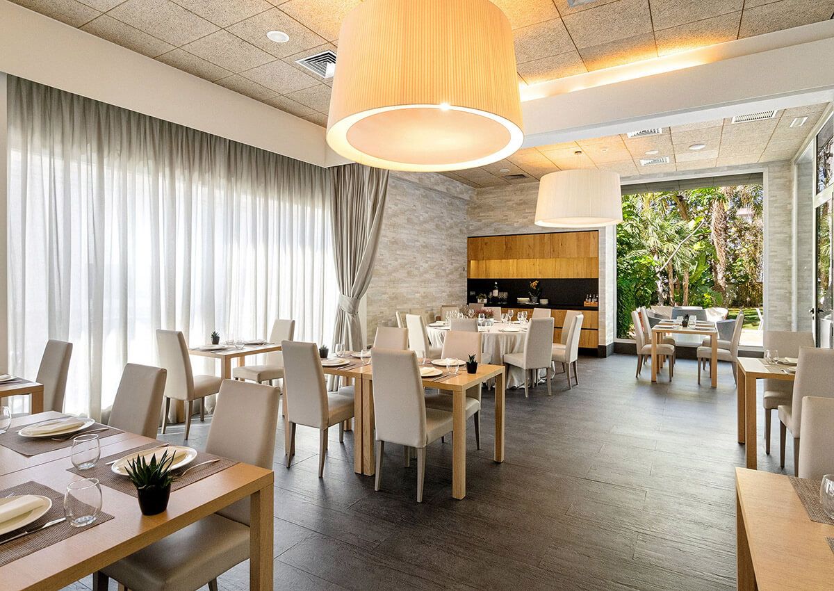 מסעדה תמונה