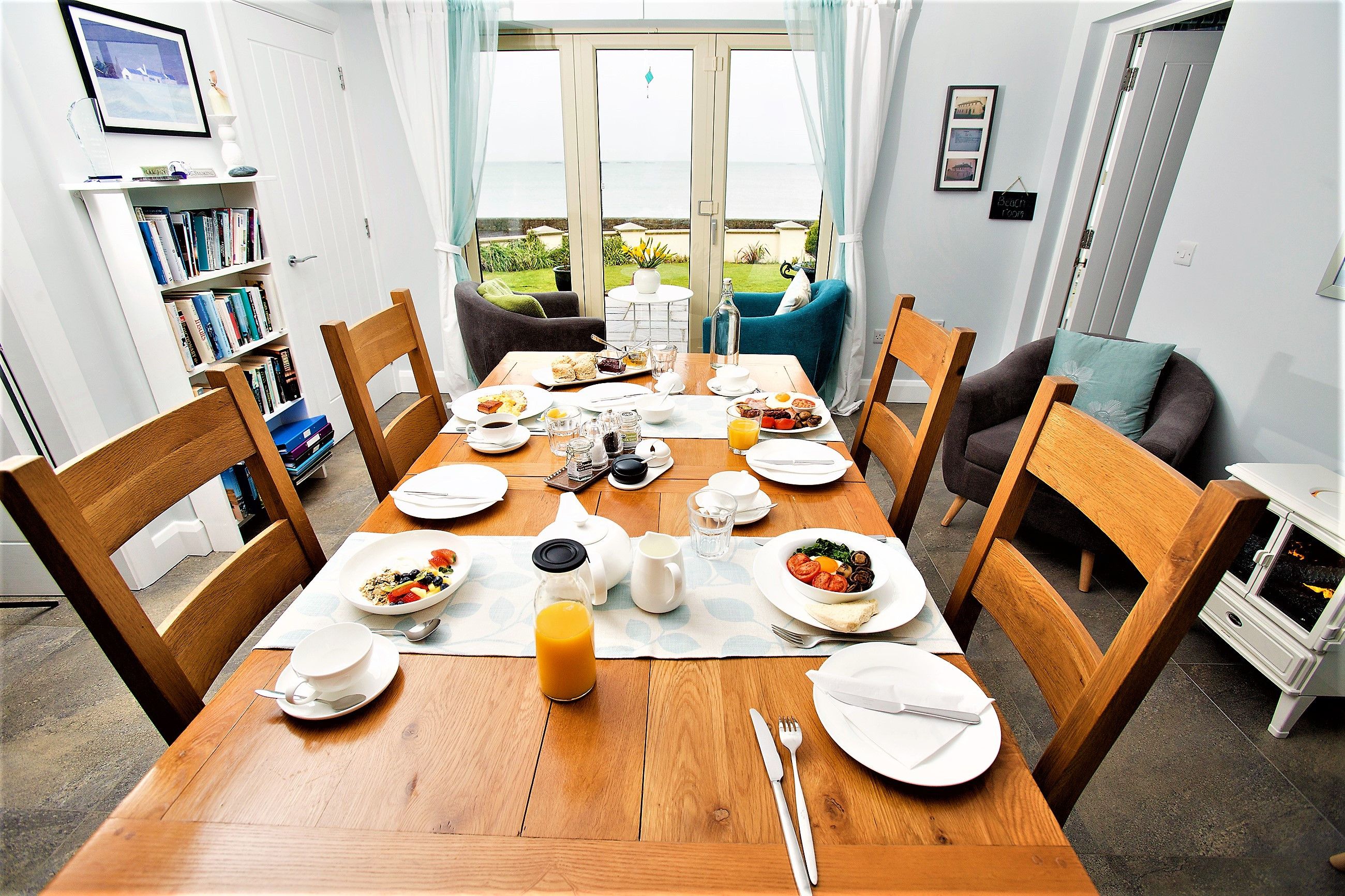 חדר אוכל תמונה