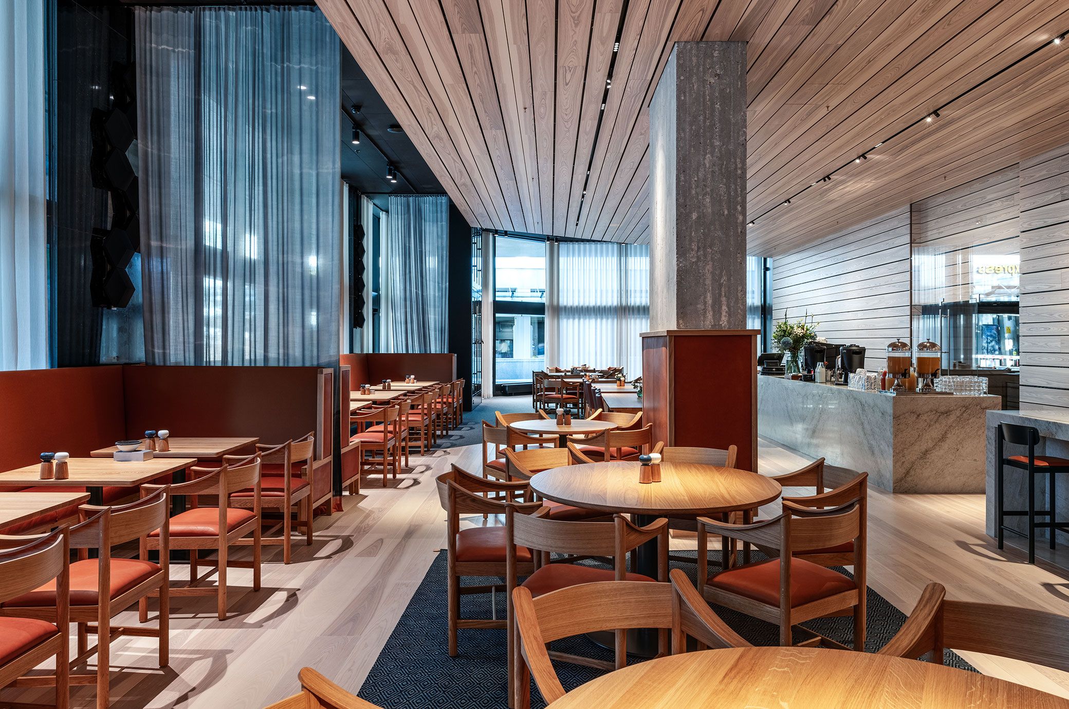 מסעדה תמונה