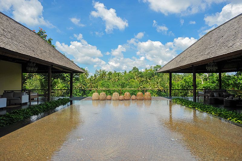 בריכה תמונה