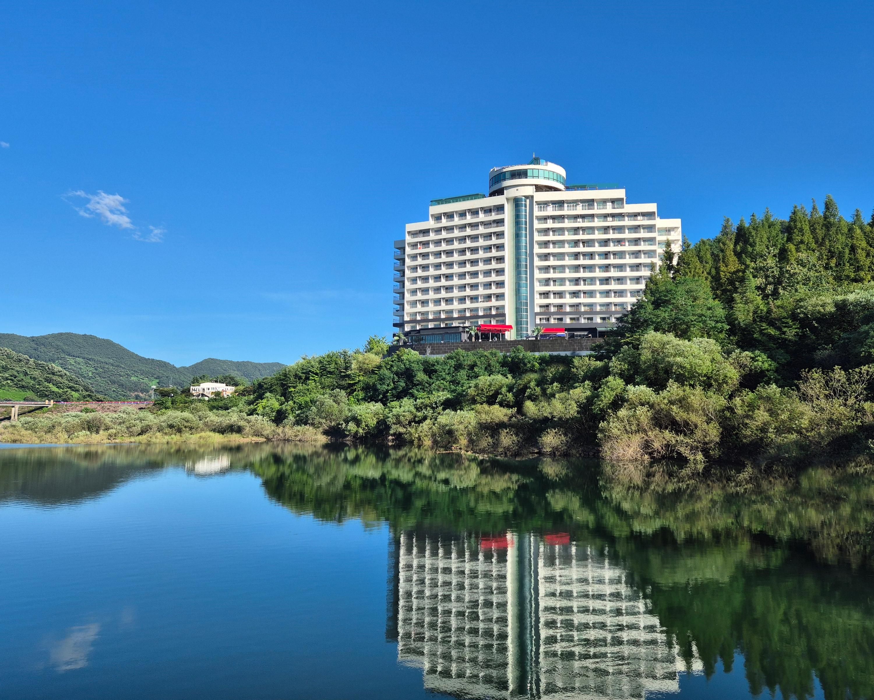 בניין תמונה