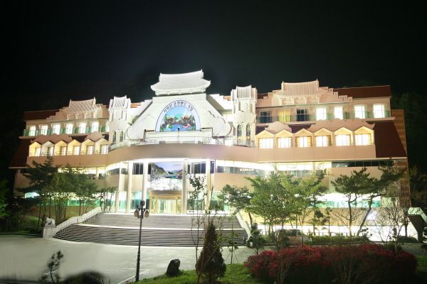 בניין תמונה