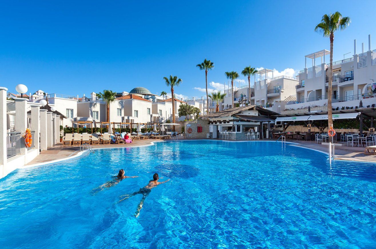 בריכה תמונה