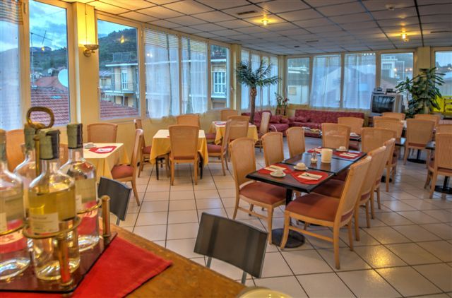 חדר אוכל תמונה