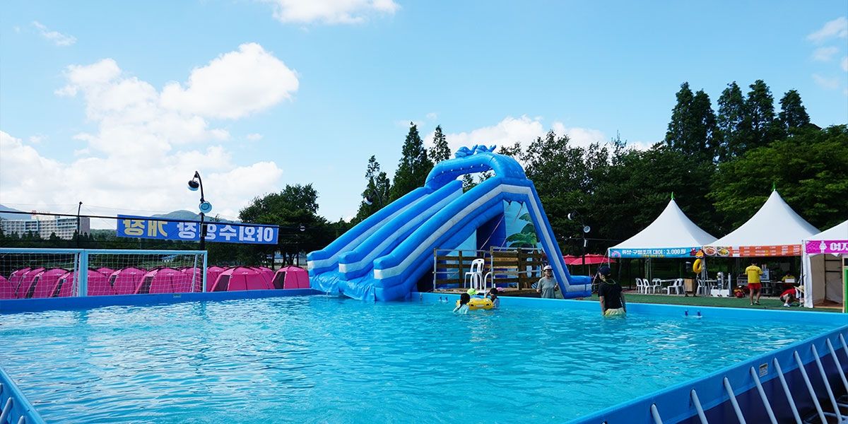 בריכה תמונה