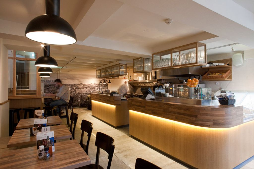 מסעדה תמונה