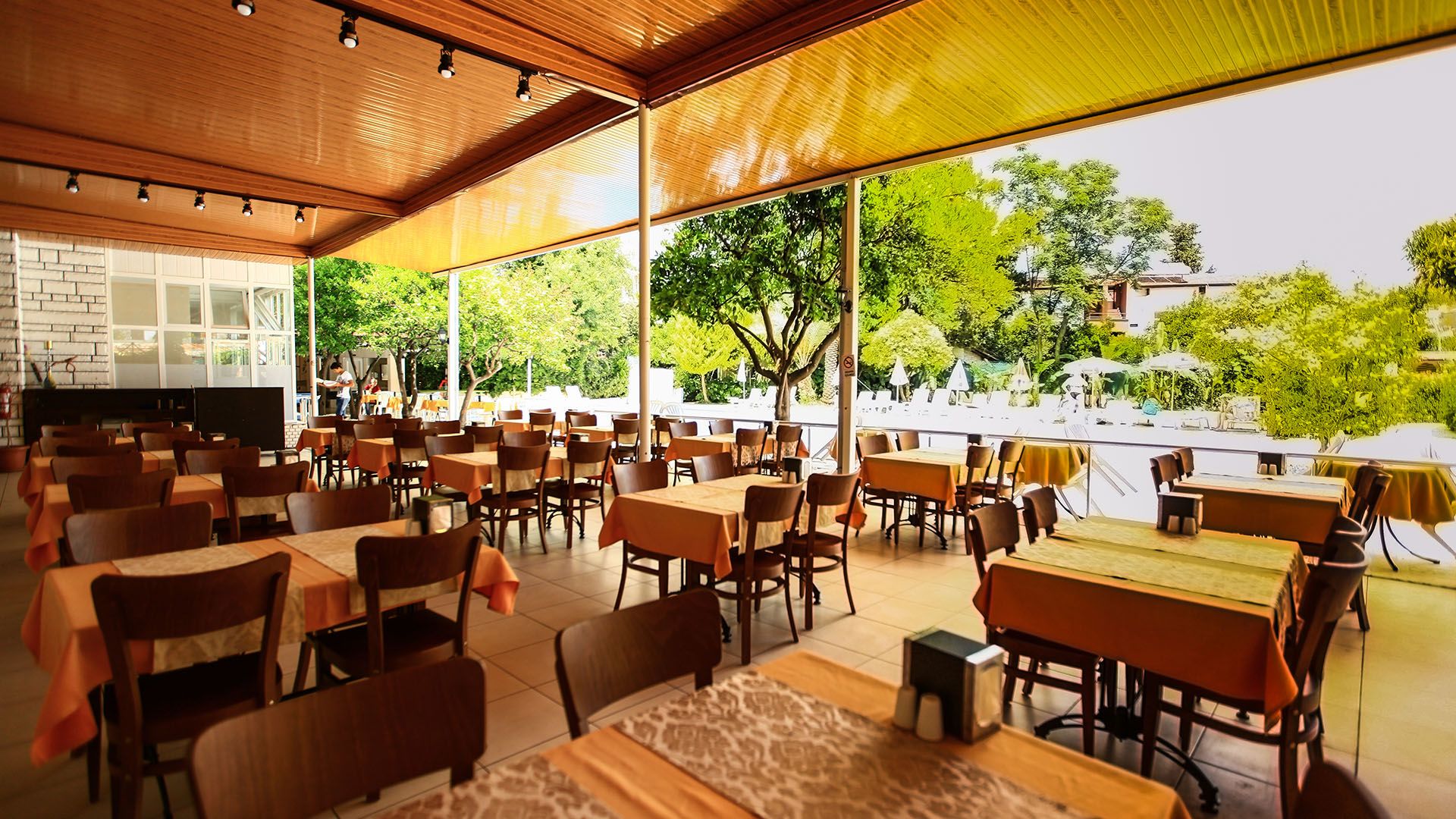 מסעדה תמונה