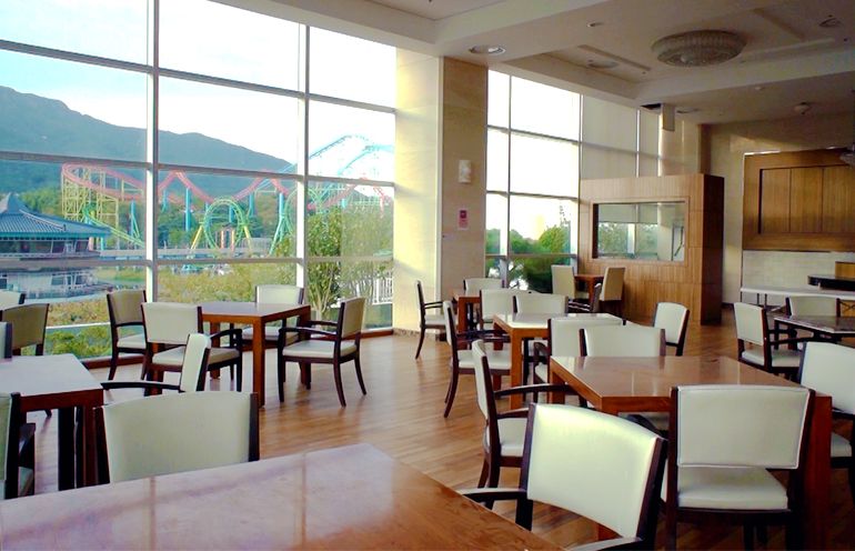 מסעדה תמונה