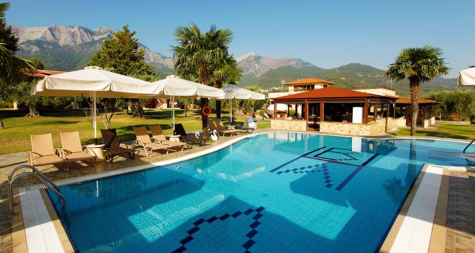 בריכה תמונה