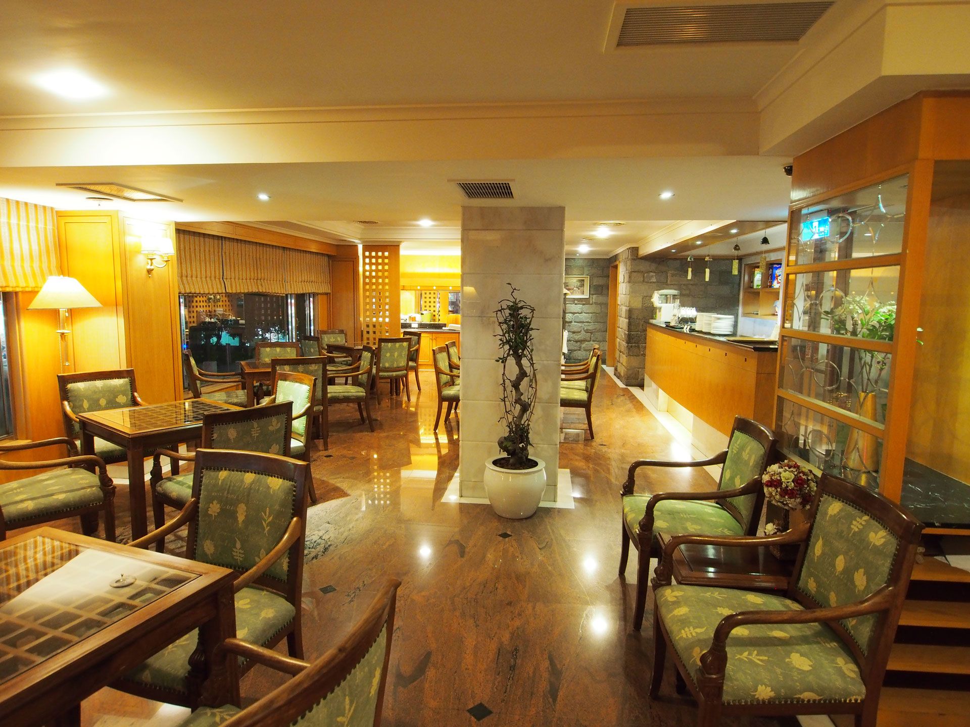 מסעדה תמונה