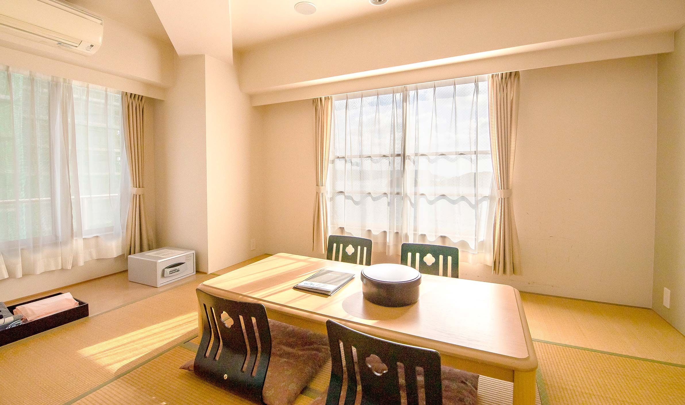 חדר אוכל