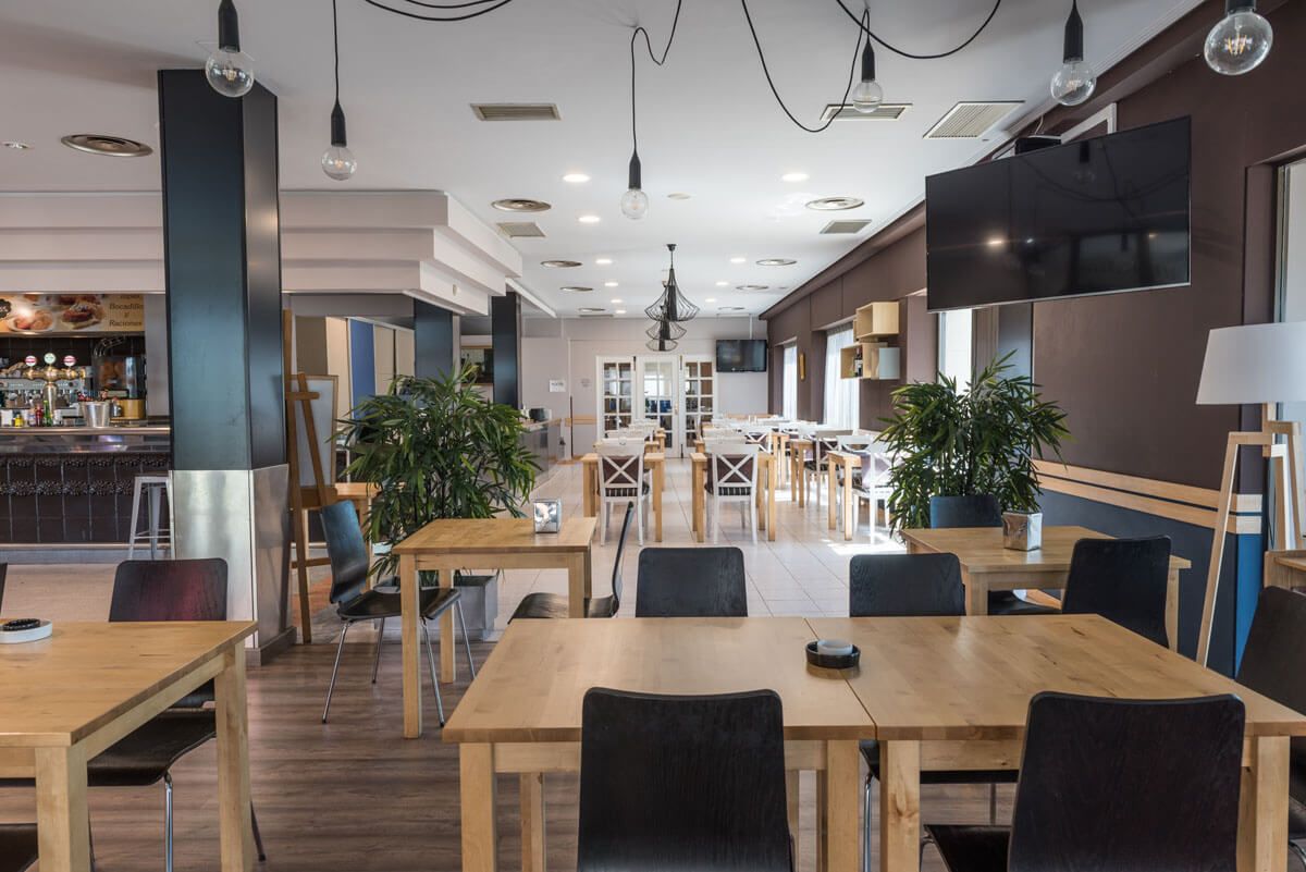 מסעדה תמונה