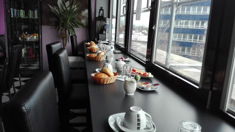 מסעדה תמונה