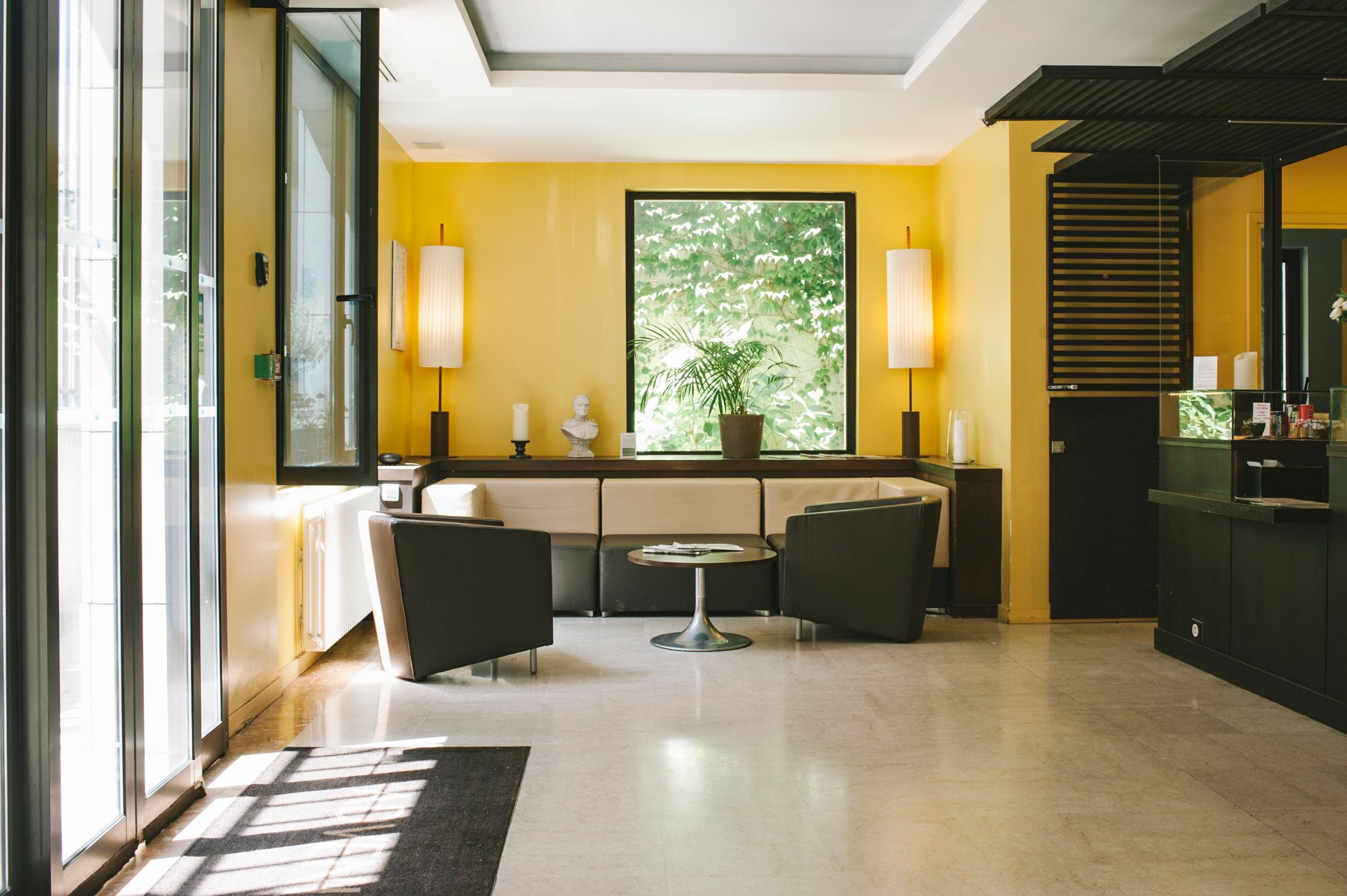 דלפק קבלה תמונה